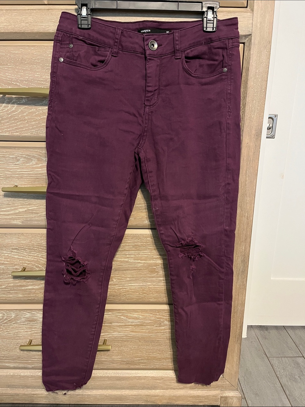 Harper Burgundy Skinny Jeans with Distressed Knees Size 28